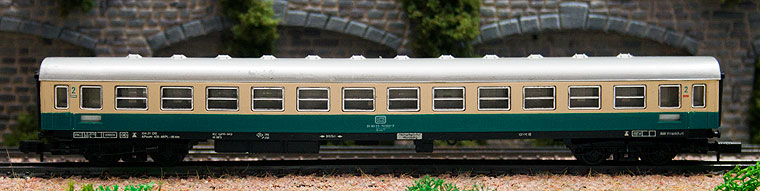 Schnellzugwagen 2. Klasse fra Arnold